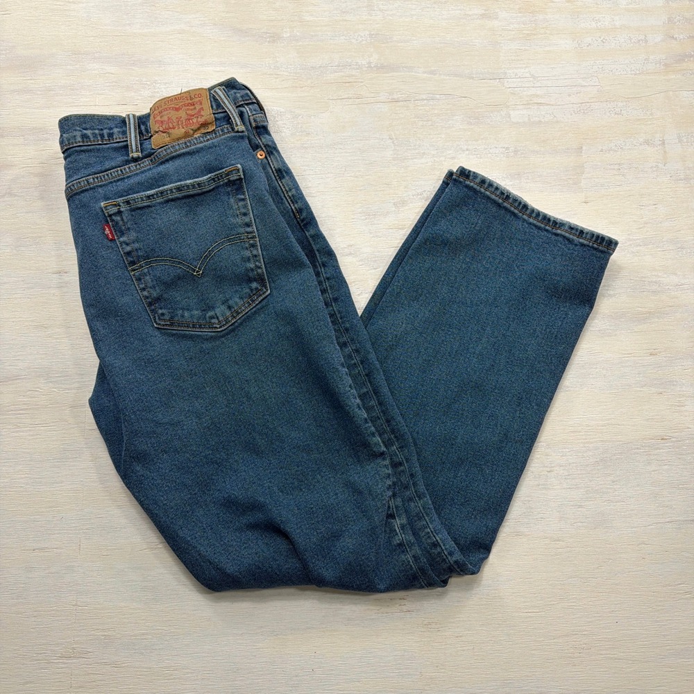 Levi's Jeans 514 Straight Fit Classic Five Pocket Medium Wash Blue Mens 38x32